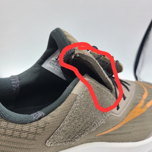 Nike Air Zoom Pegasus 39 FlyEase DJ7383-002 Size 7.5 Flaw - Picture 12 of 15